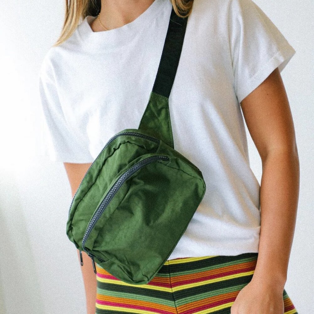 NWOT Baggu Fanny Pack - Bay Laurel